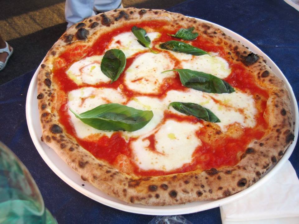 pizza village margherita