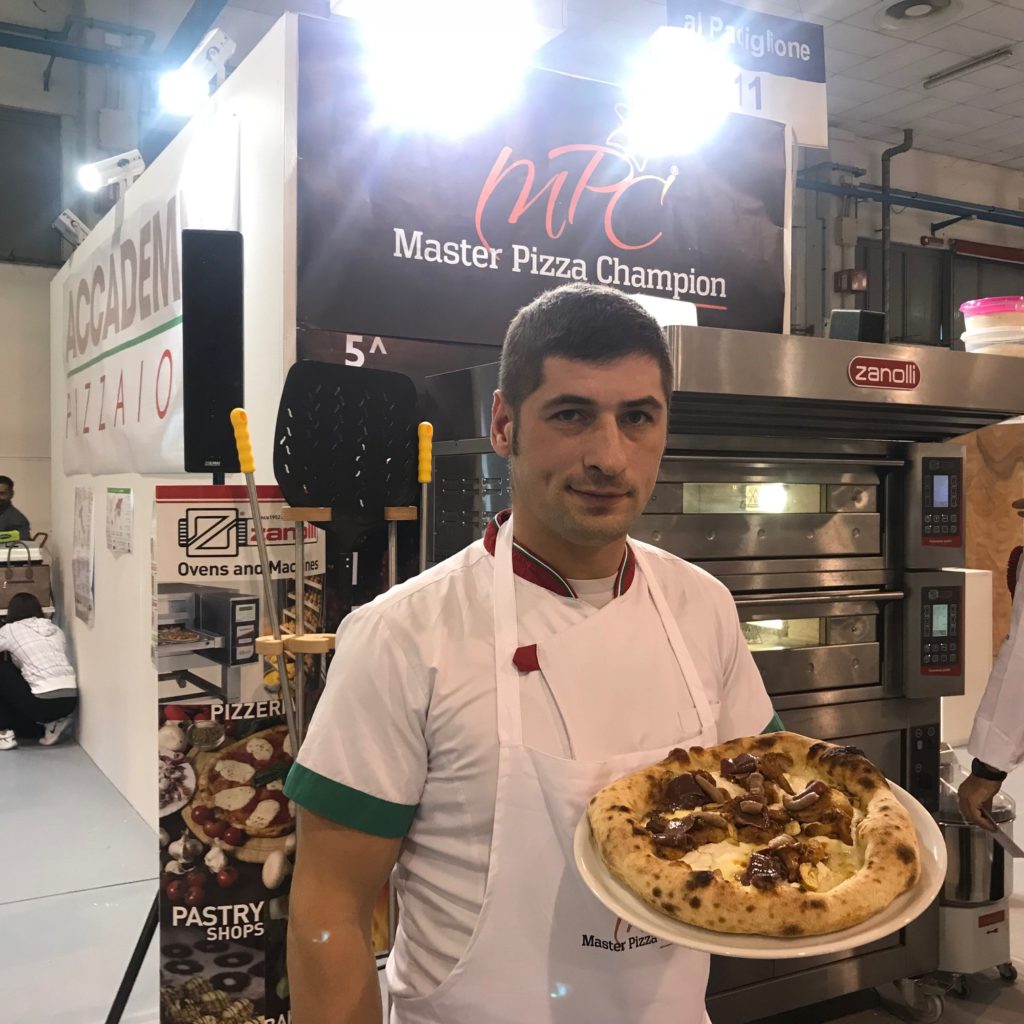 Master Pizza Champion: a Padova ripartono le selezioni e il primo vincitore della nuova edizione è Dario Nardin