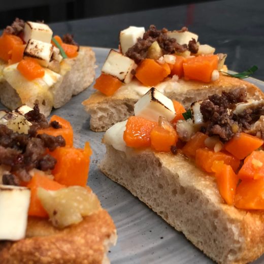 Pizza Dadolata di zucca e castagne cotte