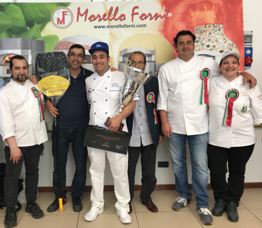 antonio di tella con marco morello e la giuria della tappa di selezione di master pizza champion genova 2019