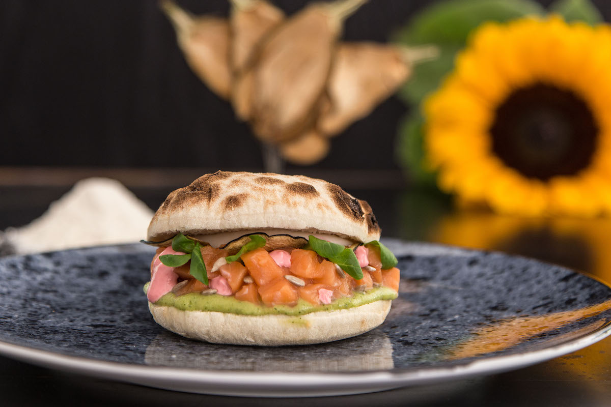 Puccia e tartare di Salmone Molini Pivetti