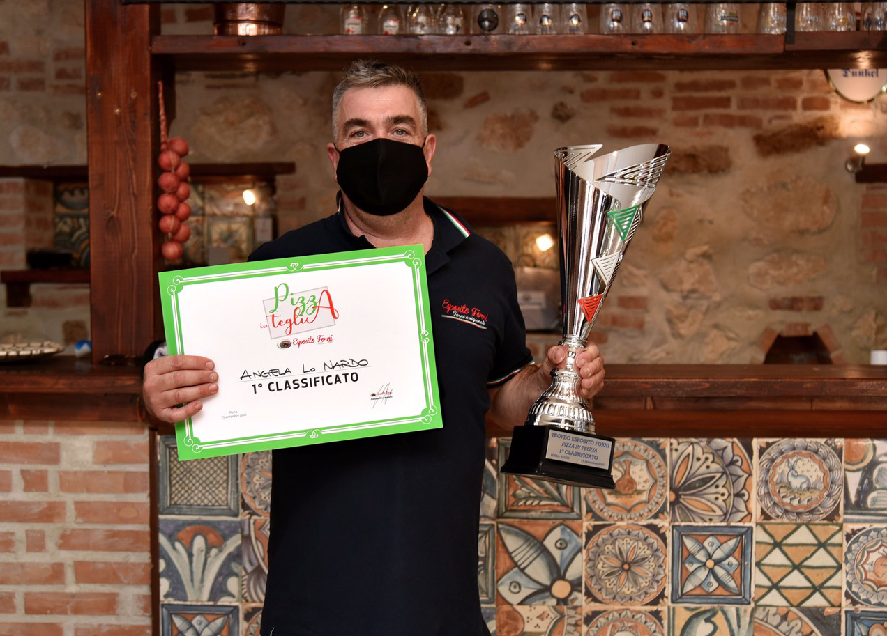 angela lo nardo trofeo esposito pizza in teglia