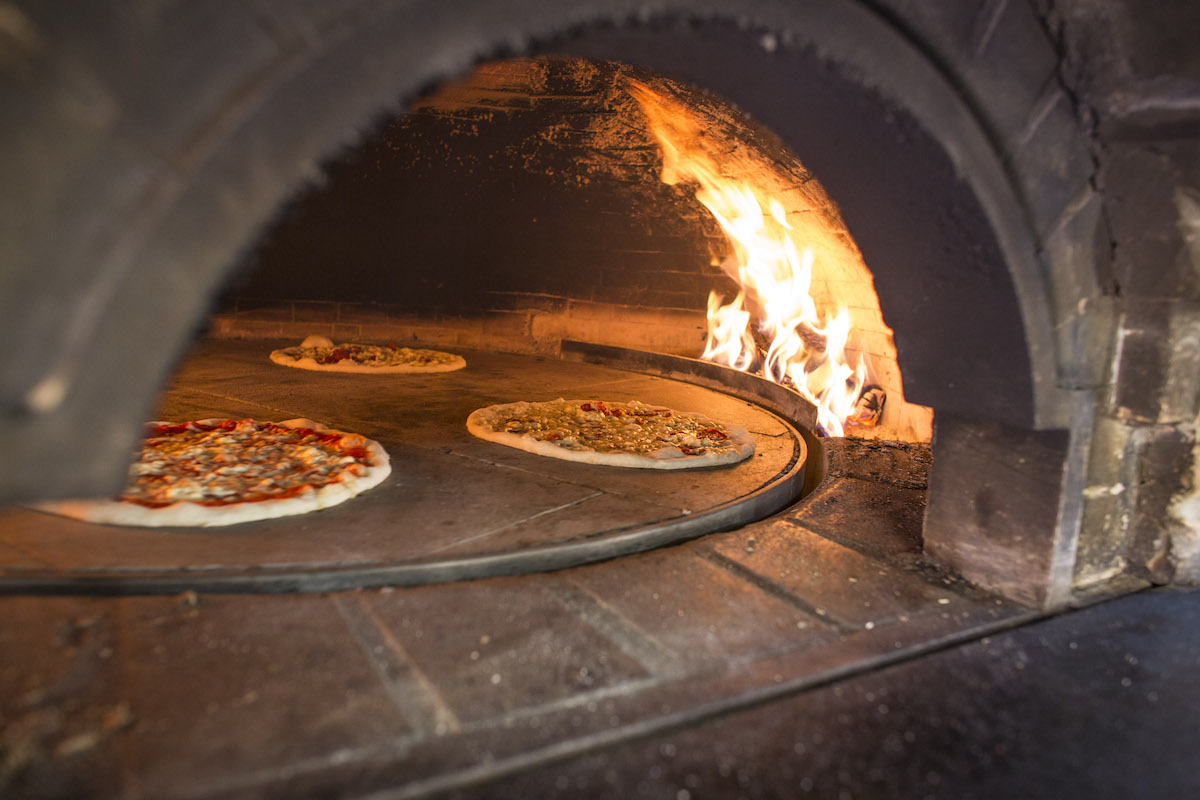 Quanto consuma un forno per la pizza?