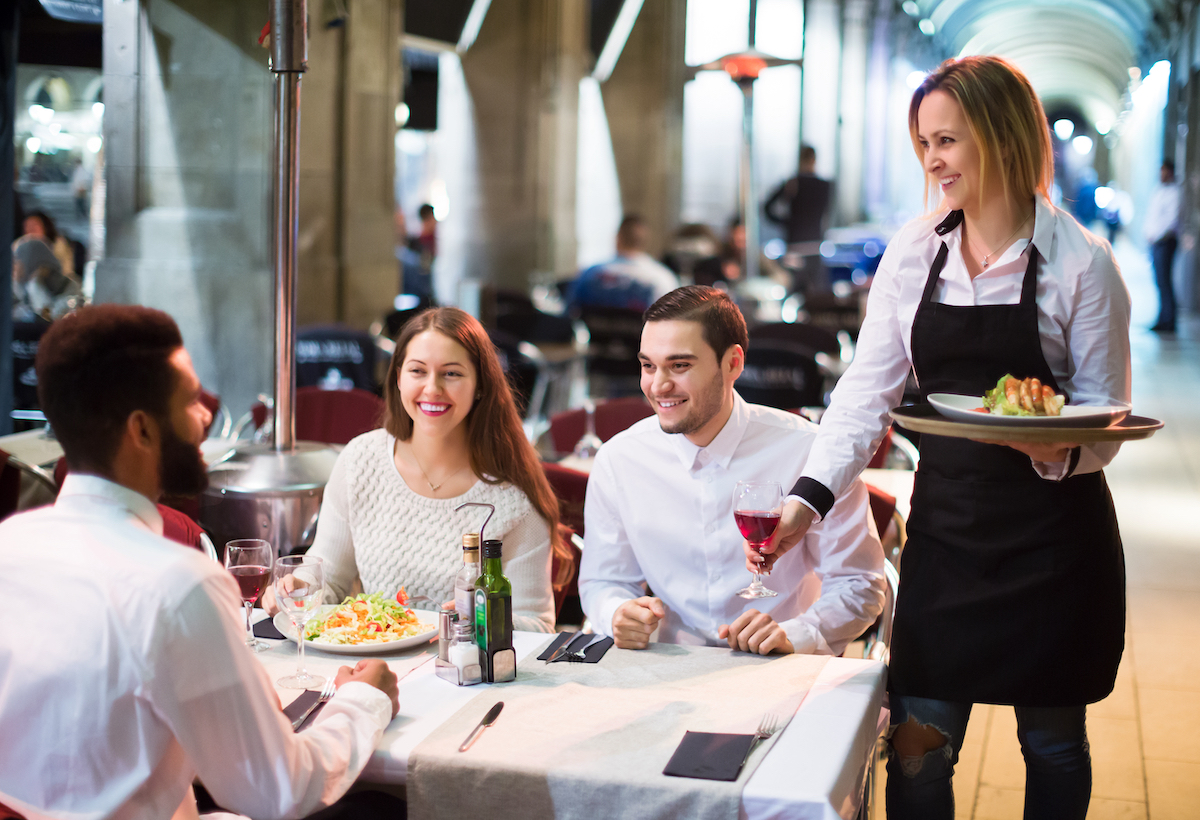 spennare il cliente al ristorante