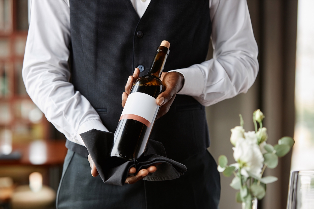 bottiglia di vino al ristorante
