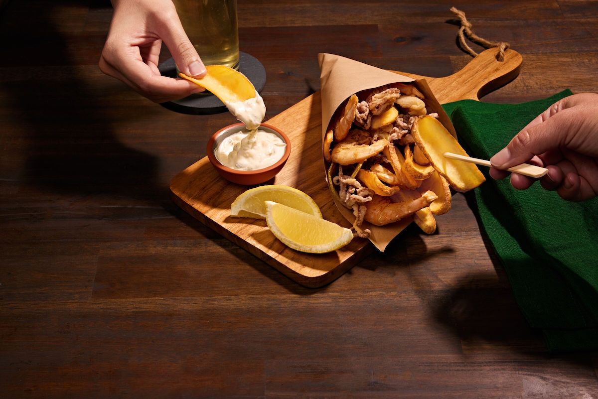Fries and fish scoops