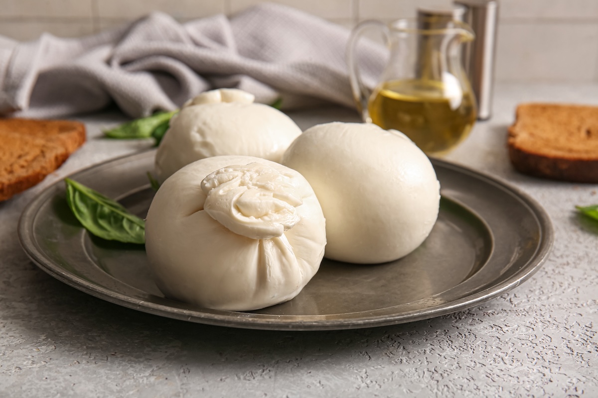 burrata pizza
